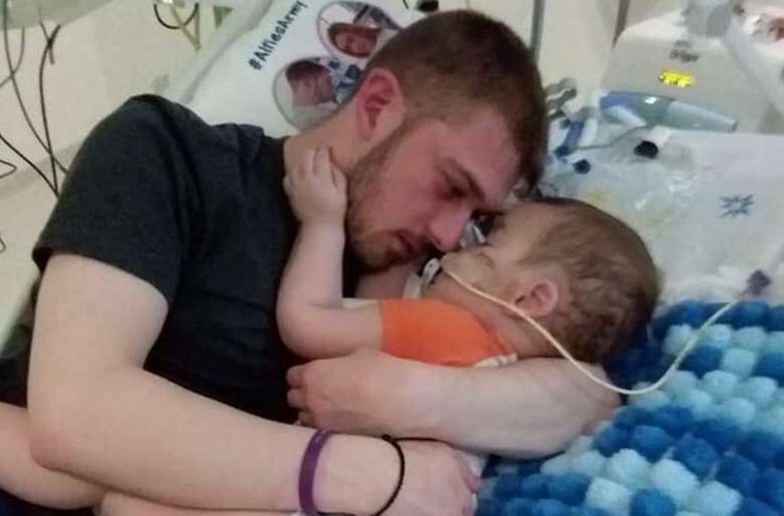 Alfie Evans |undefined