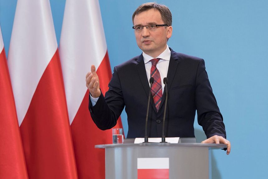 Sędziowie stawią czoła Ziobrze. Powołali alternatywny samorząd|undefined