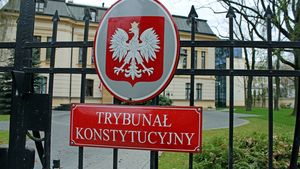 Trybunał Konstytucyjny coraz mniej potrzebny. Sędziowie nie chcą nawet wysylać tam pytań|undefined
