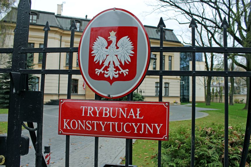 Trybunał Konstytucyjny coraz mniej potrzebny. Sędziowie nie chcą nawet wysylać tam pytań|undefined