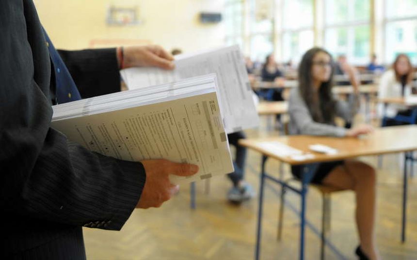 Egzamin gimnazjalny przecieki arkusze|undefined