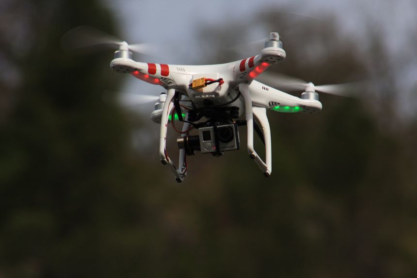 Dron|undefined