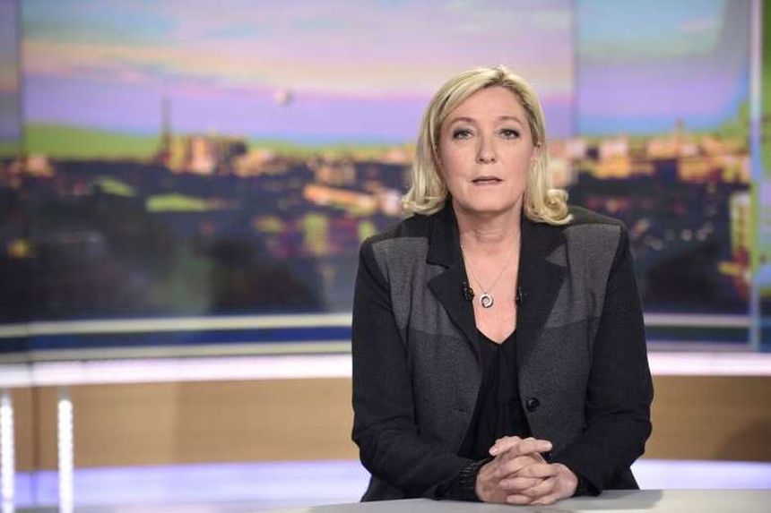 Doradca wiceministra kibicuje Le Pen. MON: To jej poglądy, nie nasze|undefined