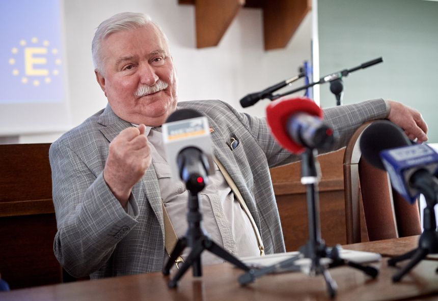 Wałęsa|undefined