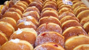 Pączki w cukierni
