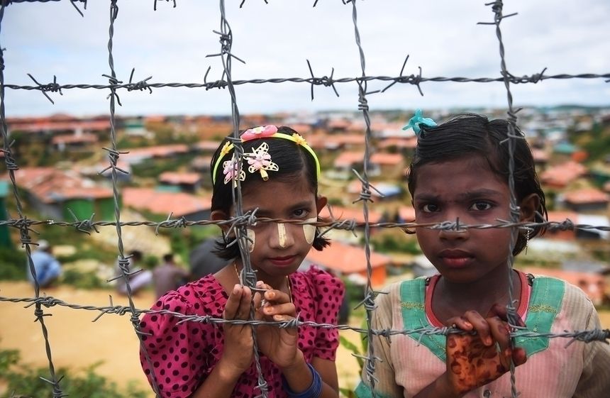 ONZ oskarżyło armię Mjanmy o zbrodnie na muzułmanach Rohingja|undefined