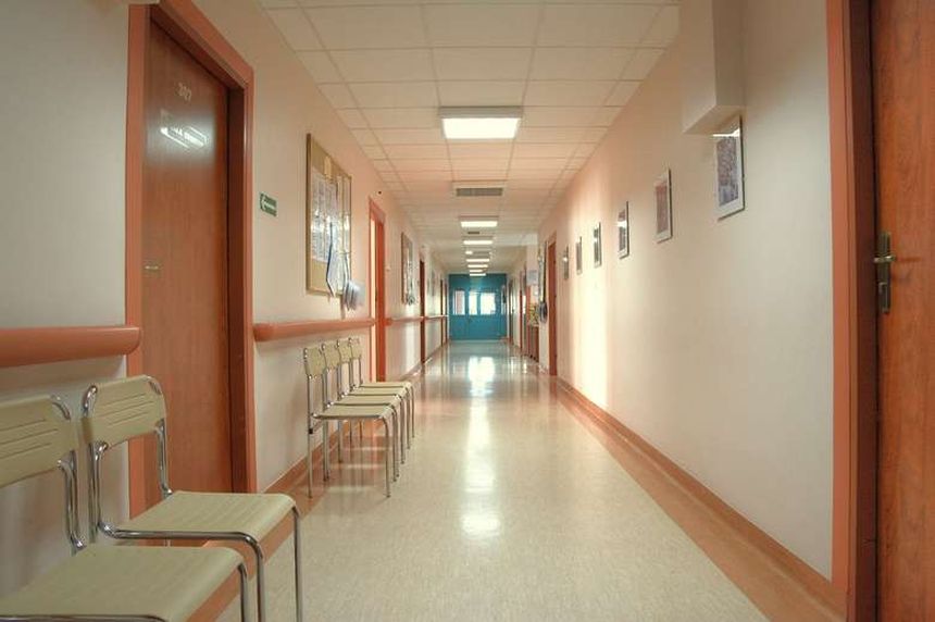 Lekarze z Krakowa leczyli pacjentce z nowotworem niewłaściwą pierś|undefined