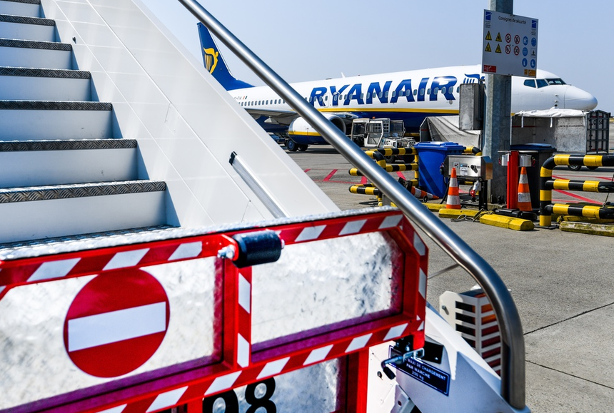 Ryanair |undefined