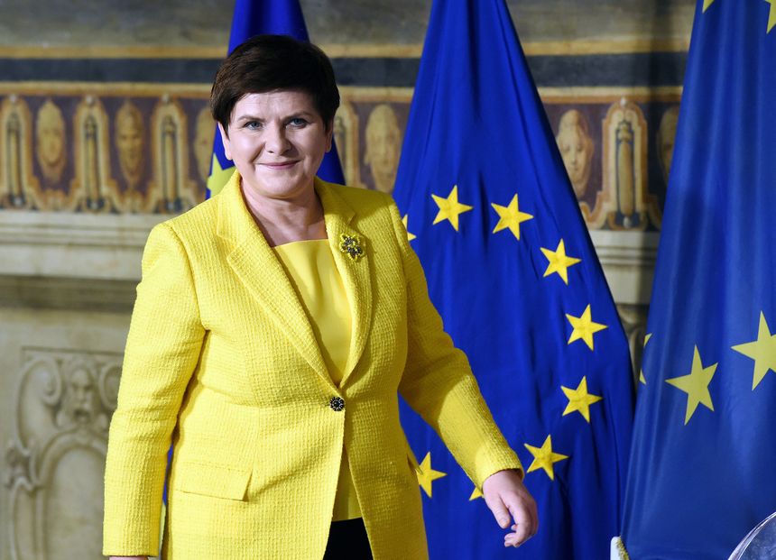 Beata Szydło|undefined