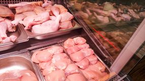 mięso w sklepie