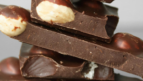 Czekolada z orzechami