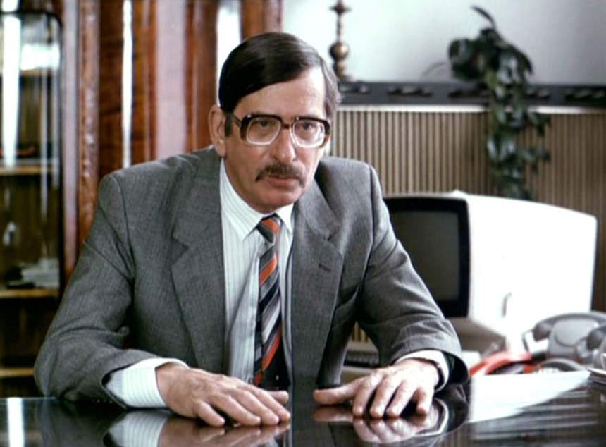 Film Polski, Witold Skaruch