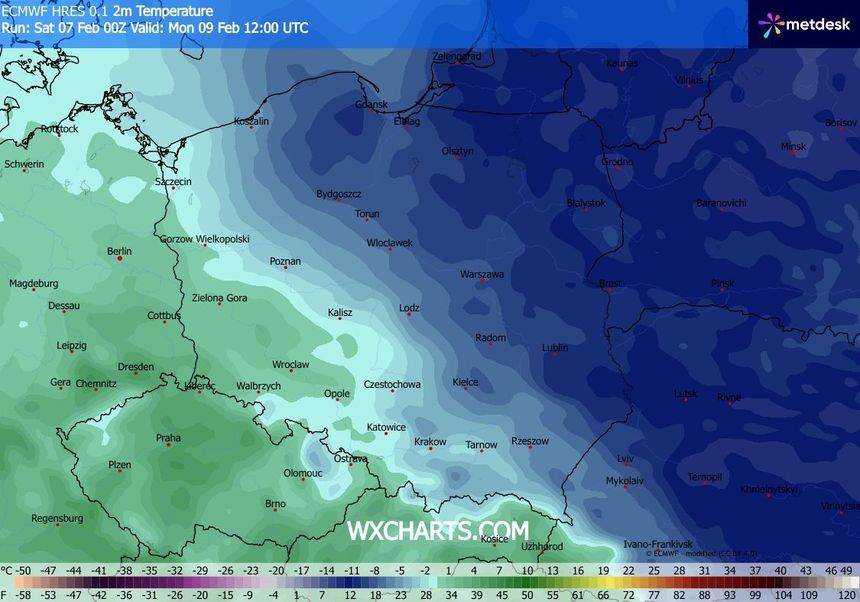 Od poniedziałku w prognozach krótkotrwałe ochłodzenie i silniejszy mróz/ wxcharts.com