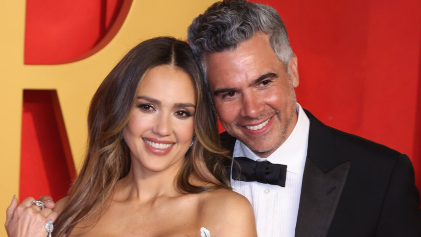 Jessica Alba i Cash Warren już po rozwodzie. Teraz ma 11 lat młodszego partnera