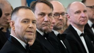 Karol Nawrocki i Radosław Sikorski