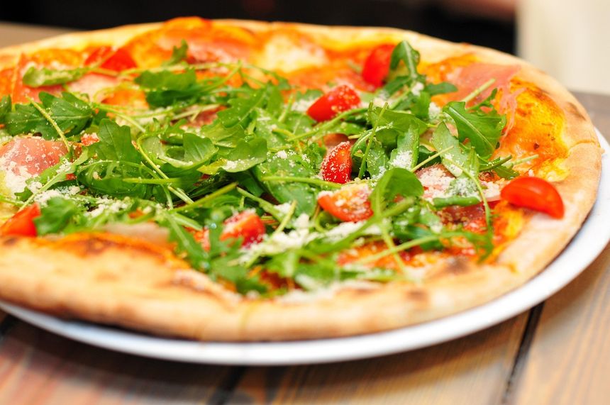 Pizza z rukolą