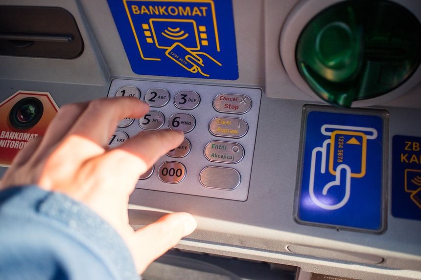 Bankomat, pin do karty