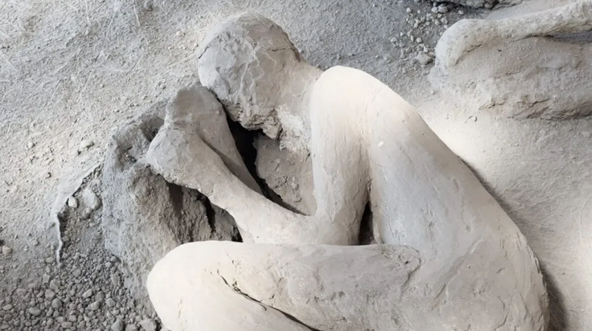 Pompeje, odkryli narzędzia w odlewie ciała