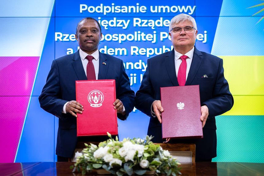 gov.pl. Polska i Rwanda połączone drogą powietrzną