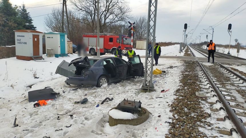 Wypadek w Longinówce koło Piotrkowa Trybunalskiego