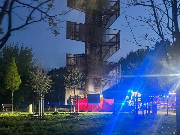 Nastolatek wyskoczył z wieży widokowej w Poznaniu