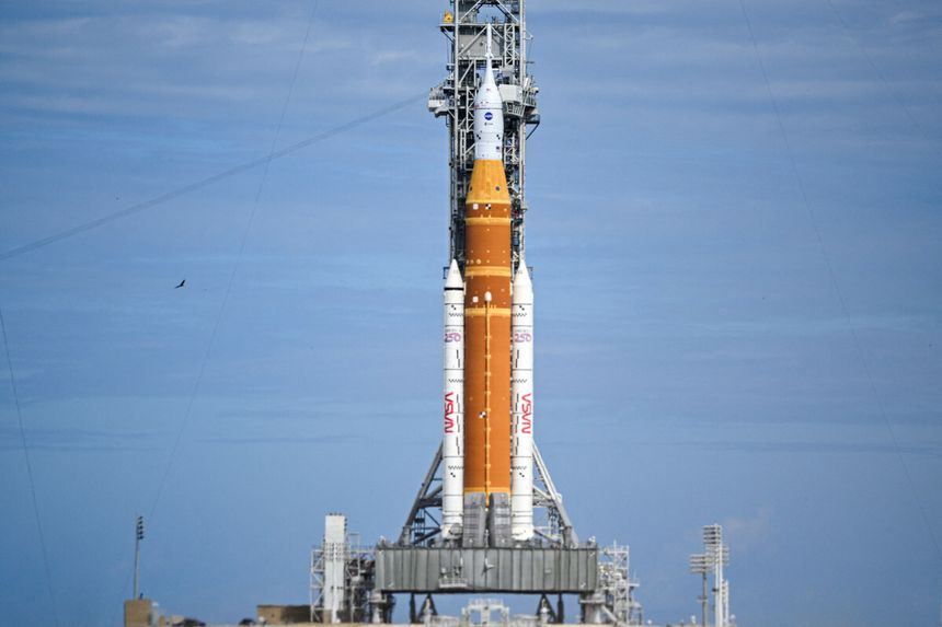 NASA, rakieta Space Launch System i statek Orion
