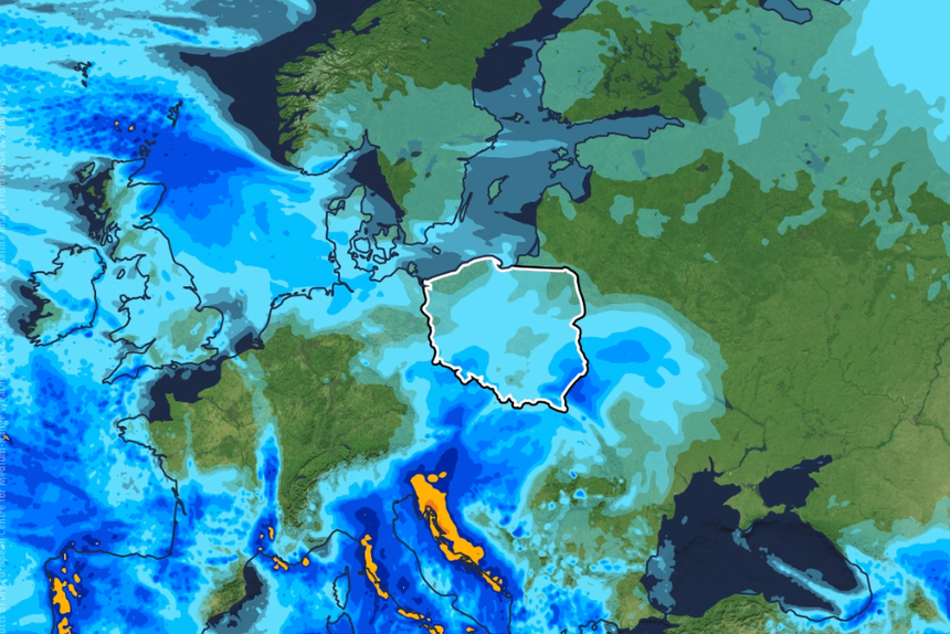 Prognoza dobowej sumy opadów (EMCWF) 04.02