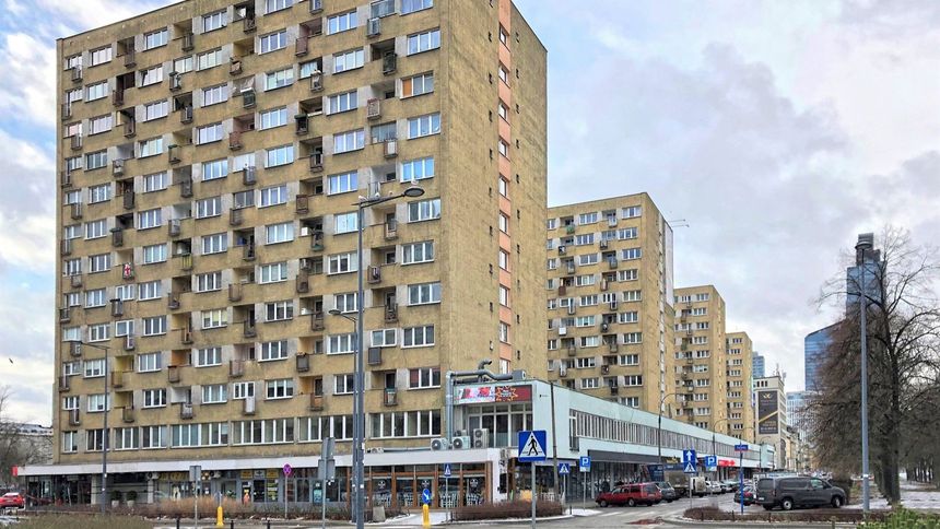 Bloki przy ul. Pańskiej. Fot. Wikimedia Commons / Puste słowa / CC BY-SA 4.0