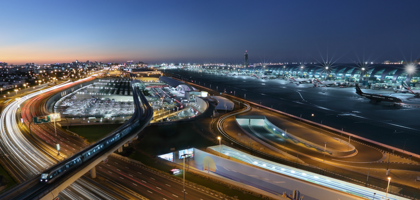 terminal lotniska w Dubaju