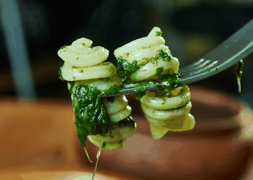 bazylia i makaron z pesto genovese