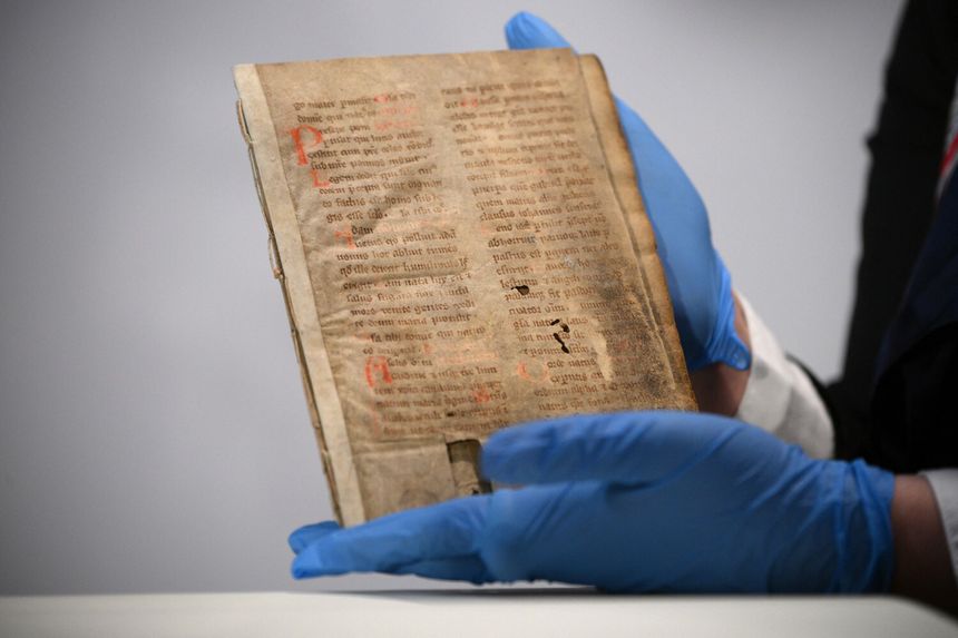 Fragment średniowiecznego rękopisu z zapisem Gaude Mater Polonia