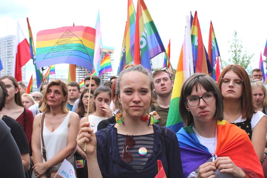 Manifestacja przeciw przemocy w Warszawie