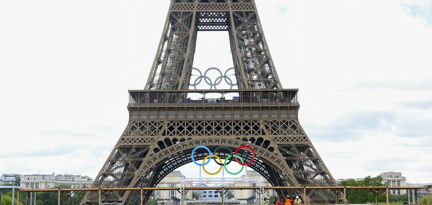 wieża Eiffla, pierścienie olimpijskie