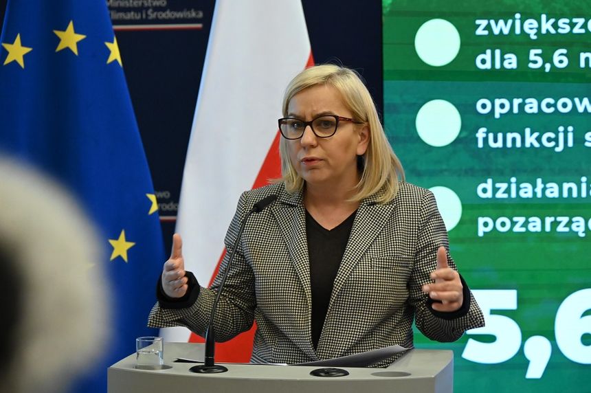 Paulina Hennig-Kloska skapituluje?