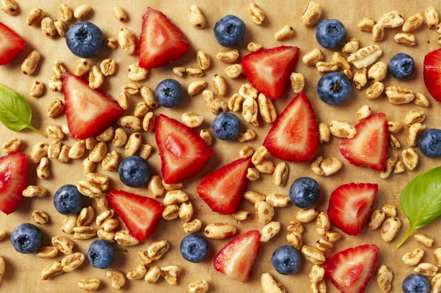 granola z owocami