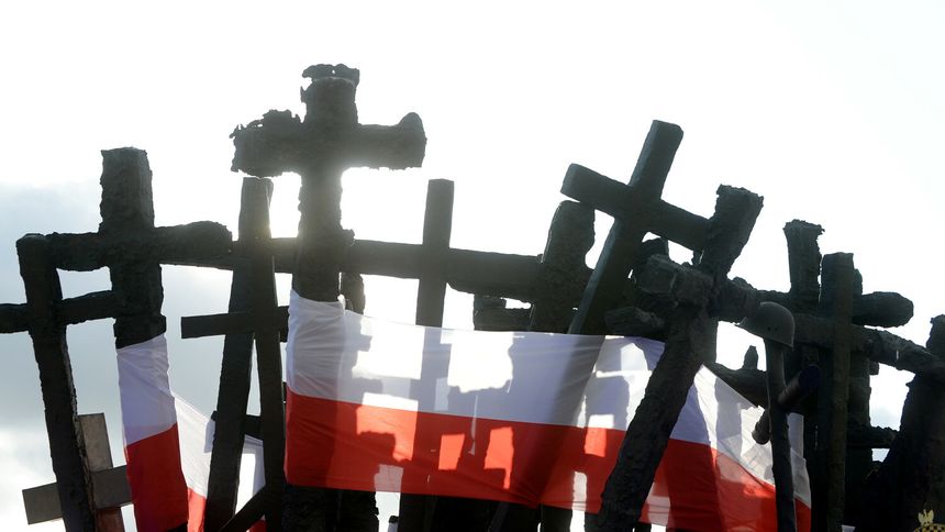  Pomniki Poległych i Pomordowanych na Wschodzie
