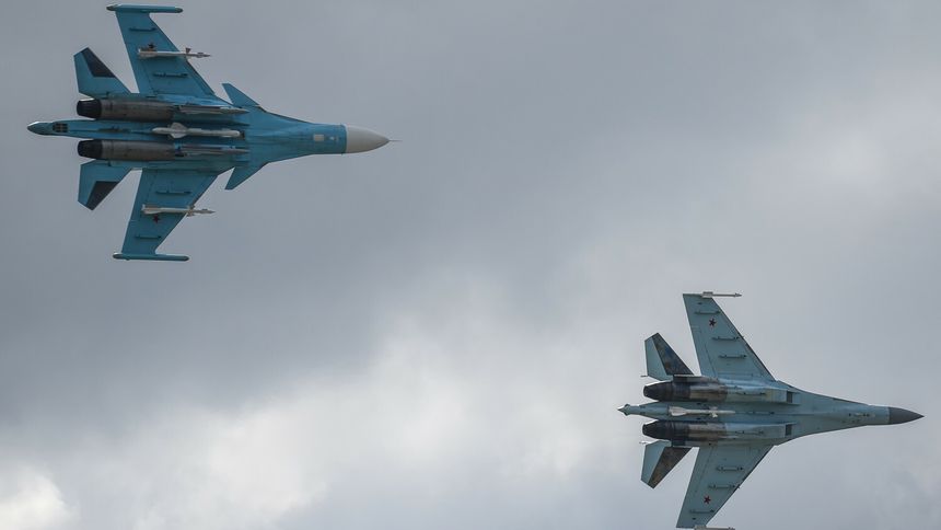 Su-34 i Su-35 na pokazach lotniczych w Rosji