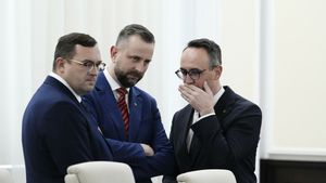 Prezes PSL Władysław Kosiniak-Kamysz z ministrami Stefanem Krajewskim i Dariuszem Klimczakiem