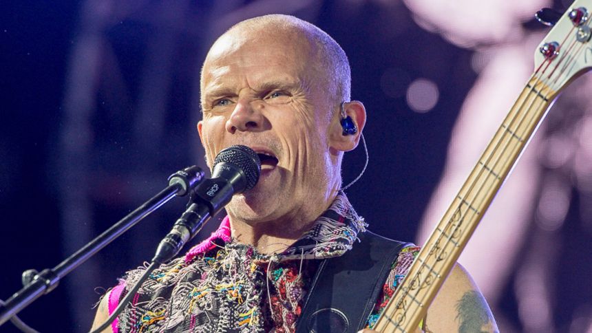 Flea o nowym albumie RHCP