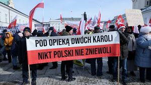 Protest pod Pałacem Prezydenckim