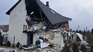 Wybuch w domu w Brzezinkach pod Kielcami