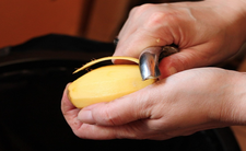 Obieranie ziemniaków