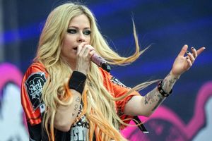 Avril Lavigne podczas koncertu w Odense w 2024 roku