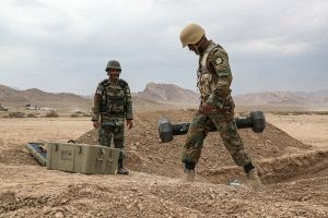 Iran grozi atakiem na Albanię