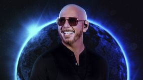 Pitbull wraca do Polski
