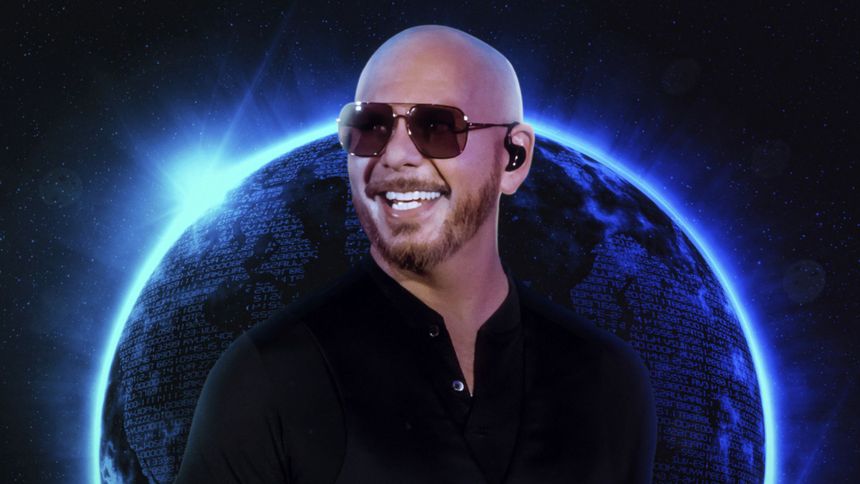 Pitbull wraca do Polski