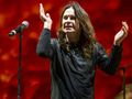 Ozzy Osbourne podczas koncertu w San Bernardino
