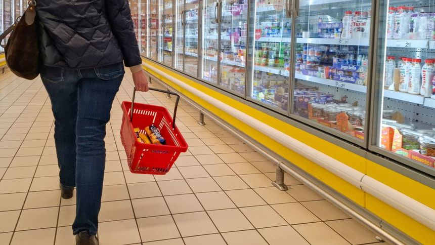 Wzrost cen ropy naftowej może oznaczać podwyżki cen produktów i usług 