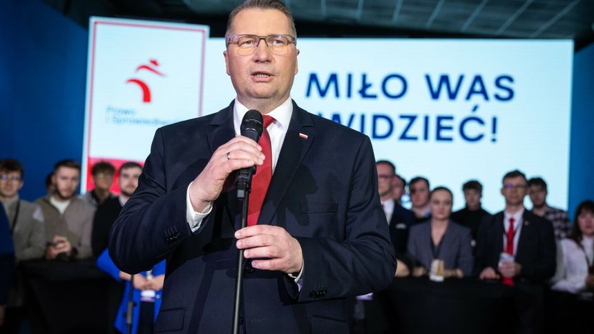 Czarnek został zaprezentowany w sobotę 7 marca