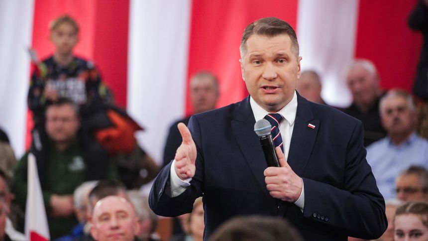 Konfederacja atakuje Czarnka za stare decyzje PiS
